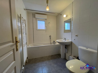Appartement a louer strasbourg - 3 pièce(s) - 94 m2 - Surfyn