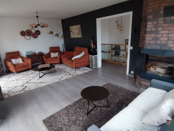 Maison a louer saint-ouen-l'aumone - 6 pièce(s) - 135.8 m2 - Surfyn