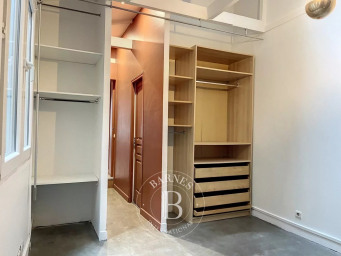 Appartement a louer paris-10e-arrondissement - 2 pièce(s) - 50.65 m2 - Surfyn
