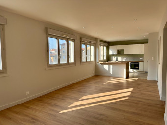 Appartement a louer villefranche-sur-saone - 4 pièce(s) - 90 m2 - Surfyn