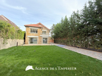 Maison 6 pièce(s) 153 m²à louer Rueil-malmaison