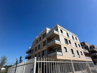 Appartement a louer clichy-sous-bois - 4 pièce(s) - 104 m2 - Surfyn