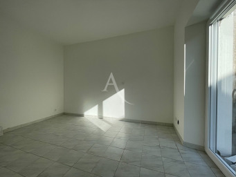 Maison a louer saint-sebastien-sur-loire - 2 pièce(s) - 70 m2 - Surfyn