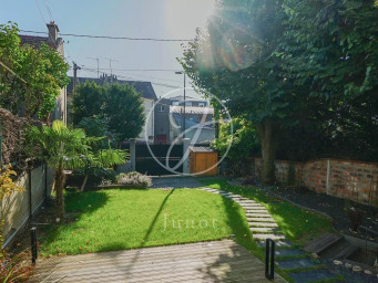 Maison a louer colombes - 7 pièce(s) - 235.42 m2 - Surfyn