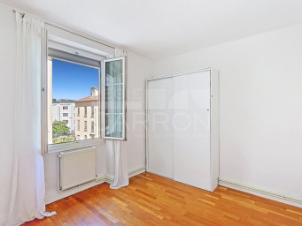 Appartement 210 000 € - 48 m²