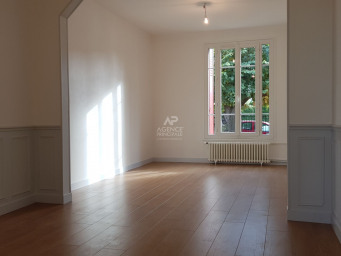 Maison a louer saint-ouen-l'aumone - 4 pièce(s) - 99.55 m2 - Surfyn