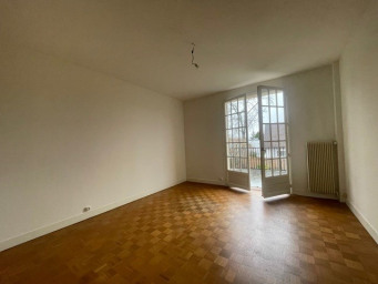 Maison a louer saint-leu-la-foret - 9 pièce(s) - 195.93 m2 - Surfyn
