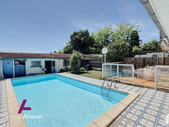 9 annonces de vente de maisons avec piscine a talence 33 seloger com