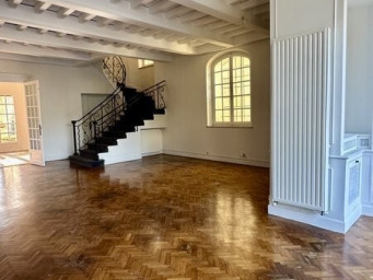 Maison a louer marseille-8e-arrondissement - 7 pièce(s) - 250 m2 - Surfyn