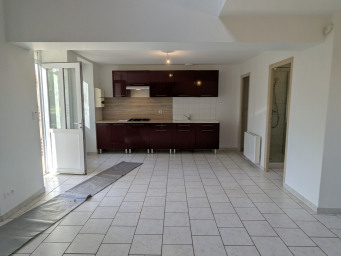 Maison a louer bourges - 4 pièce(s) - 101 m2 - Surfyn