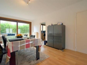 Appartement 1 pièce(s) 58 m²à louer Marseille-1er-arrondissement