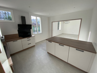 Maison a louer salon-de-provence - 5 pièce(s) - 131 m2 - Surfyn