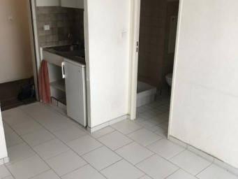 Appartement a louer  - 1 pièce(s) - 15 m2 - Surfyn