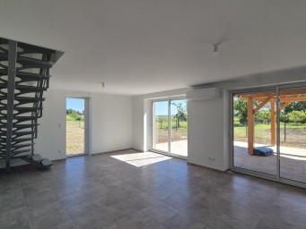 Maison a louer roanne - 6 pièce(s) - 140 m2 - Surfyn