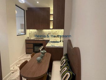 Appartement a louer paris-8e-arrondissement - 3 pièce(s) - 150 m2 - Surfyn