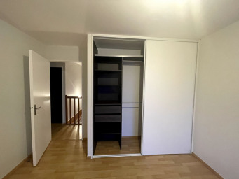 Maison a louer chartres - 5 pièce(s) - 127 m2 - Surfyn