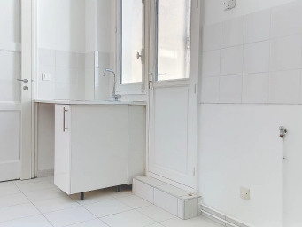 Appartement a louer paris-8e-arrondissement - 5 pièce(s) - 117.8 m2 - Surfyn