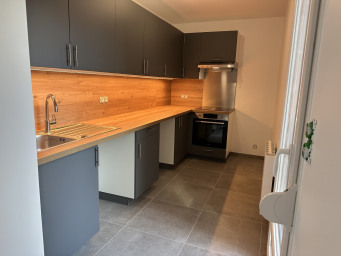 Maison a louer brie-comte-robert - 3 pièce(s) - 67 m2 - Surfyn