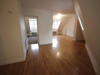 Appartement a louer paris-8e-arrondissement - 2 pièce(s) - 57.2 m2 - Surfyn