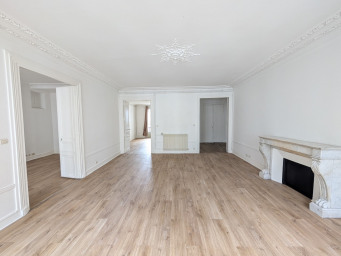 Appartement a louer paris-3e-arrondissement - 5 pièce(s) - 124 m2 - Surfyn