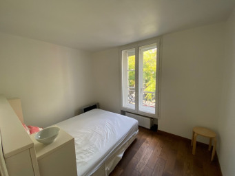 Appartement a louer paris-18e-arrondissement - 3 pièce(s) - 60.64 m2 - Surfyn