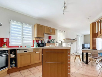 Maison a louer saint-priest - 7 pièce(s) - 150 m2 - Surfyn