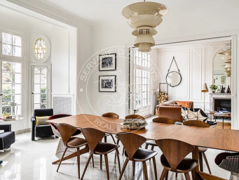 Maison a louer paris-16e-arrondissement - 10 pièce(s) - 490 m2 - Surfyn