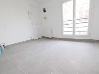 Appartement a louer paris-1er-arrondissement - 1 pièce(s) - 12.49 m2 - Surfyn
