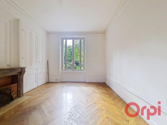 Maison a louer lyon-3e-arrondissement - 7 pièce(s) - 166.4 m2 - Surfyn