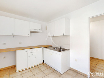 Appartement a louer le plessis-robinson - 2 pièce(s) - 52.34 m2 - Surfyn