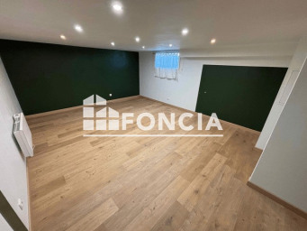 Maison a louer saint-cyr-sur-loire - 6 pièce(s) - 145.6 m2 - Surfyn