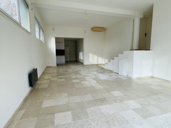 Appartement a louer marseille-12e-arrondissement - 3 pièce(s) - 80 m2 - Surfyn