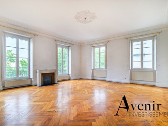 Appartement 800 000 € - 176 m²