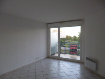 2 Annonces De Locations D Appartements Dans Le Quartier Toison D Or Zone Industrielle A Dijon Seloger Com