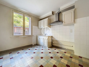 Appartement 446 000 € - 93 m²