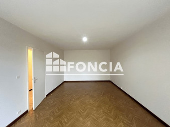 Appartement a louer challans - 1 pièce(s) - 39.44 m2 - Surfyn