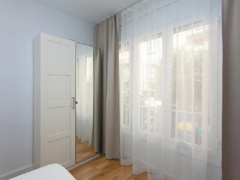 Appartement a louer paris-4e-arrondissement - 2 pièce(s) - 69 m2 - Surfyn