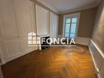 Appartement a louer lyon-3e-arrondissement - 3 pièce(s) - 110.7 m2 - Surfyn
