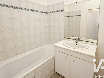 Appartement a louer brie-comte-robert - 2 pièce(s) - 45 m2 - Surfyn