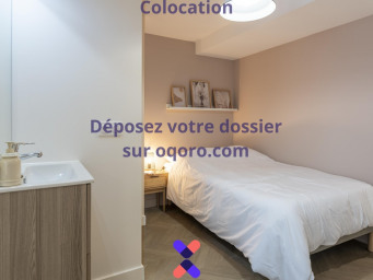 Maison a louer bron - 16 pièce(s) - 356.84 m2 - Surfyn