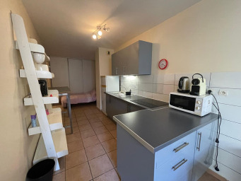 Appartement 1 pièce(s) 35 m²à louer Marseille-2e-arrondissement