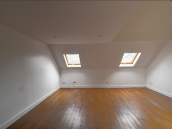 Maison a louer livry-gargan - 6 pièce(s) - 140 m2 - Surfyn