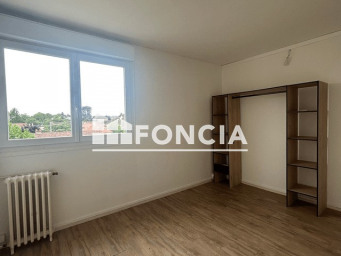 Appartement a louer saint-jean-de-la-ruelle - 3 pièce(s) - 56.8 m2 - Surfyn