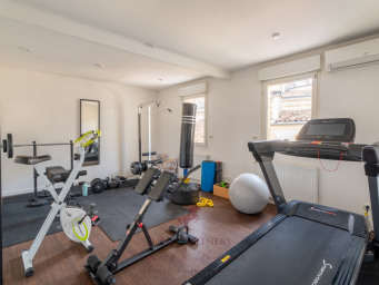 Maison a louer bordeaux - 5 pièce(s) - 163 m2 - Surfyn