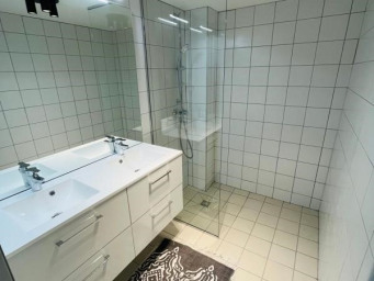 Appartement a louer caluire-et-cuire - 1 pièce(s) - 106 m2 - Surfyn