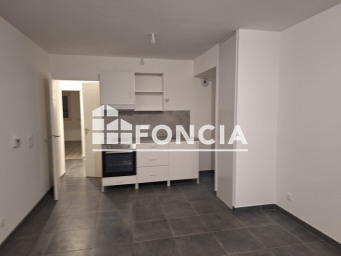 Appartement a louer venissieux - 3 pièce(s) - 50.8 m2 - Surfyn