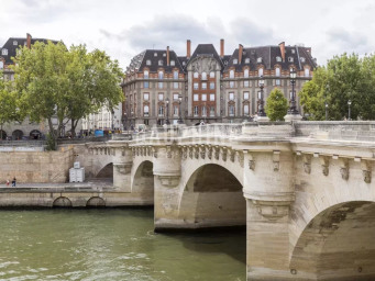 Appartement a louer paris-1er-arrondissement - 4 pièce(s) - 109 m2 - Surfyn