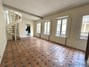 Appartement a louer paris-5e-arrondissement - 2 pièce(s) - 43.76 m2 - Surfyn