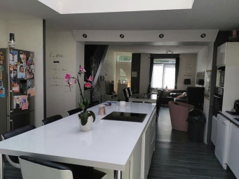 Maison a louer wattrelos - 5 pièce(s) - 190 m2 - Surfyn