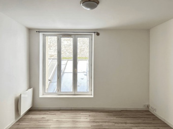 Appartement a louer paris-10e-arrondissement - 1 pièce(s) - 17 m2 - Surfyn